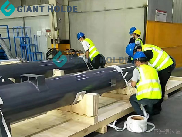 環(huán)保設備打包現(xiàn)場